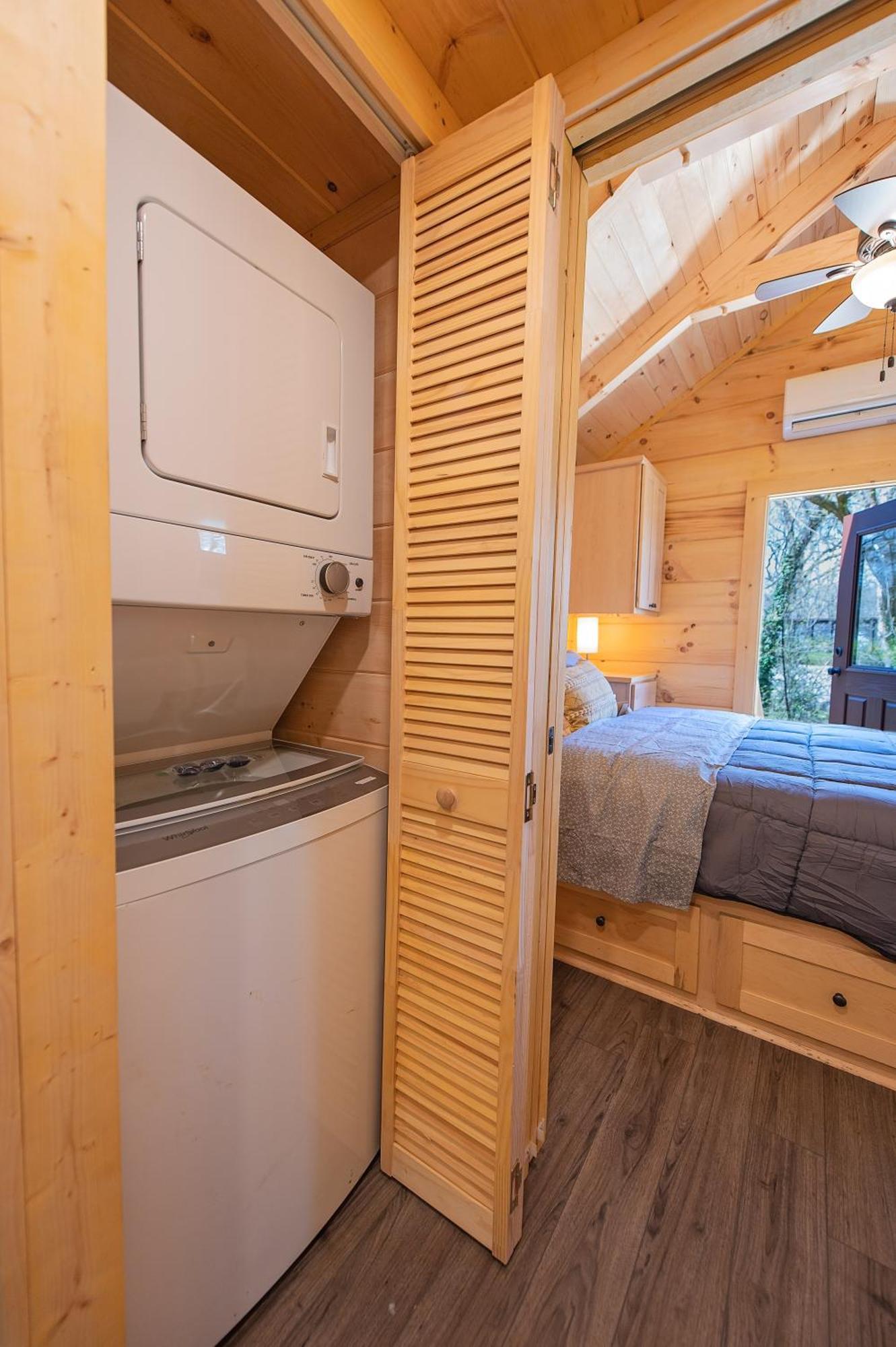 Meg Cabin Tiny Rustic Comfort On Lookout Mtn Chattanooga Exteriör bild